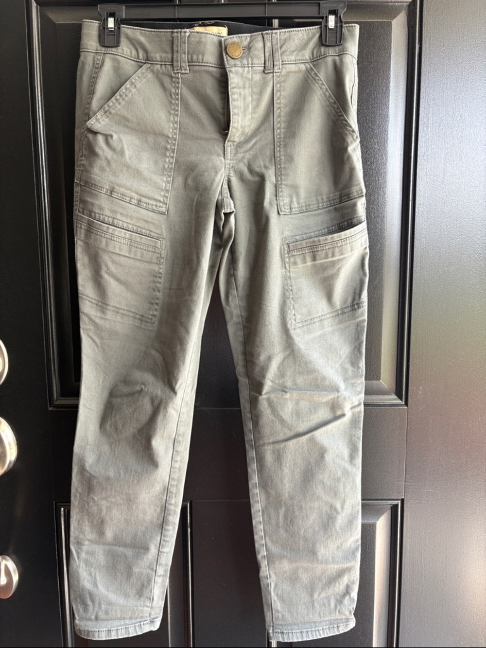 Democracy Woman’s 8 Olive Green Cargo Denim Pants Jeans
